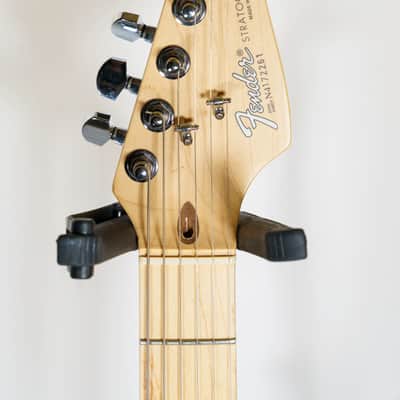 Fender 40th Anniversary American Special Stratocaster 1994 - Lipstick Red image 4