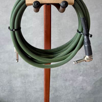 Rattlesnake 15' Standard Instrument Cable (Straight to Right Angle, Radar Olive) image 2
