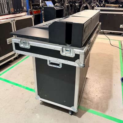 Yamaha QL5 Mixing Console image 4