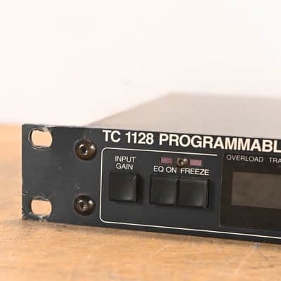 TC Electronic TC 1128 Programmable 28-Band Graphic EQ/Spectrum Analyzer CG01VQ0 image 5