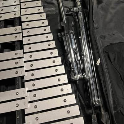Mapex 32-key bell glockenspiel w Bag & stand image 7