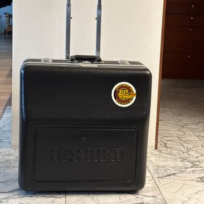 Hohner AMICA III 82 2005 - Red image 4