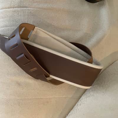 Levy's Levy's M26PD-BLK Top Grain Leather Guitar Strap image 4