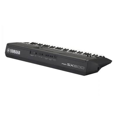 Yamaha PSR-SX600 Keyboard Arranger Workstation image 4