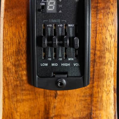 Taylor GS Mini-e Koa Acoustic/Electric Guitar with Gig Bag image 8