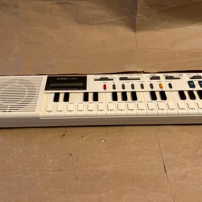 Casio VL-1 Casio VL-1 VL-Tone 29-Key Synthesizer Keyboard 1979-84 Very Good Condition! image 2