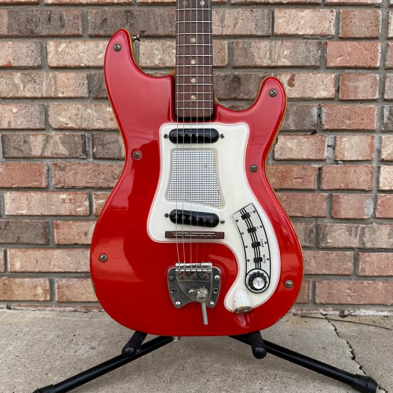 Hagstrom I 1960s - Red image 1