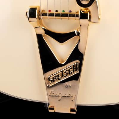 Used 2016 Gretsch G6136T-59 Vintage Select '59 Falcon Hollow Body Vintage White with OHSC image 5