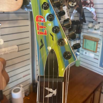 Bela Lugosi Tales From The Grave Limited Edition ESP Ltd #292 w/ coffin case image 3