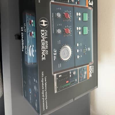 Immagine Heritage Audio i73 Pro Edge USB-C Audio Interface 2024 - Present - RAF Blue Grey - 4