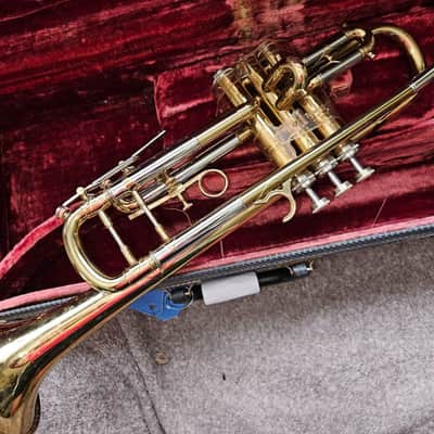 Couesnon Paris Trumpet with case. France. Very Good condition image 5