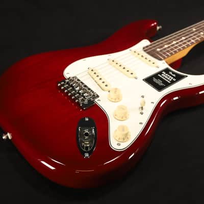 Fender Player II Stratocaster Rosewood Fingerboard Transparent Cherry Burst 939 image 1