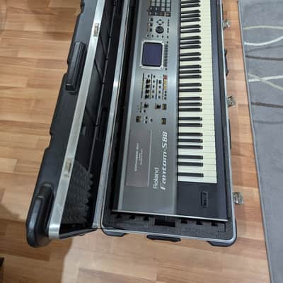 Roland Fantom-S88 88-Key Sampling Workstation Keyboard 2004 - Silver image 2