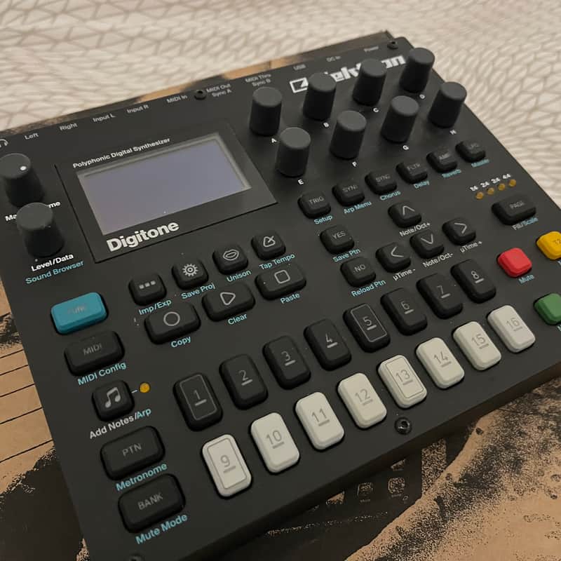 2017 – 2024 Elektron Digitone 8-Voice Digital Synthesizer Black
