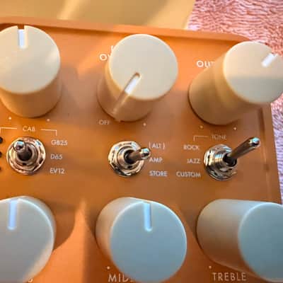 Universal Audio Universal Audio UAFX Enigmatic '82 Overdrive Special Amp Digital Overdrive Pedal image 3