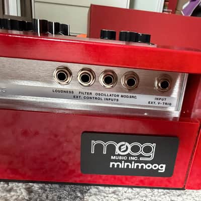 2025 Moog Geddy Lee Minimoog Model D 44-Key Monophonic Synthesizer image 10