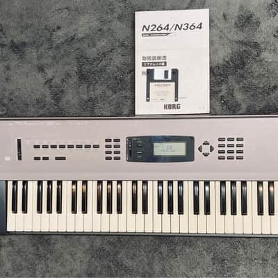 Korg N364 61-Key Music Workstation Used in excellent condition