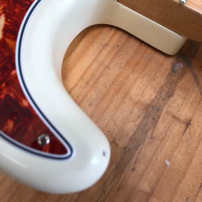 MJT Stratocaster body 2010 - Vintage white image 4