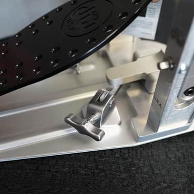 DW DWCPMCDBK - Black MFG SERIES CHAIN SINGLE BASS DRUM PEDAL (2023) image 8