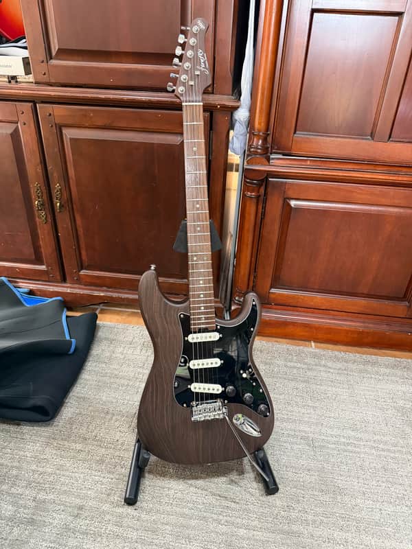 Firefly Rosewood Strat-style Upgraded 2025 - Rosewood