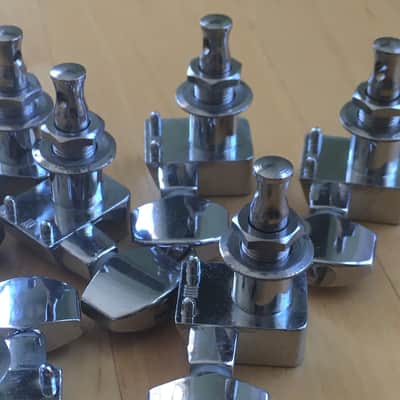 6 Fender CHROME Tuners Inline 2pin F Logo (Non Staggered) NOS American Standard image 9