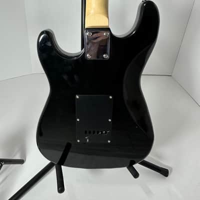 Indio Strat - Black image 7