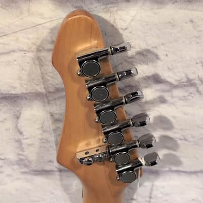 Vantage Made in Korea Electric Guitar image 7