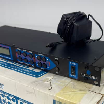 Blue Chip Axon AX-100 SB Guitar to Midi Converter 2000’s - Blue image 4