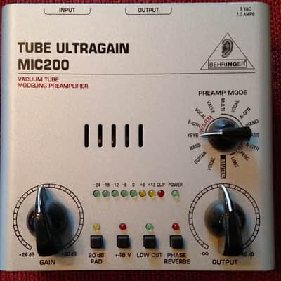 Behringer Tube Ultragain MIC200 Vacuum Tube Modeling Preamplifier