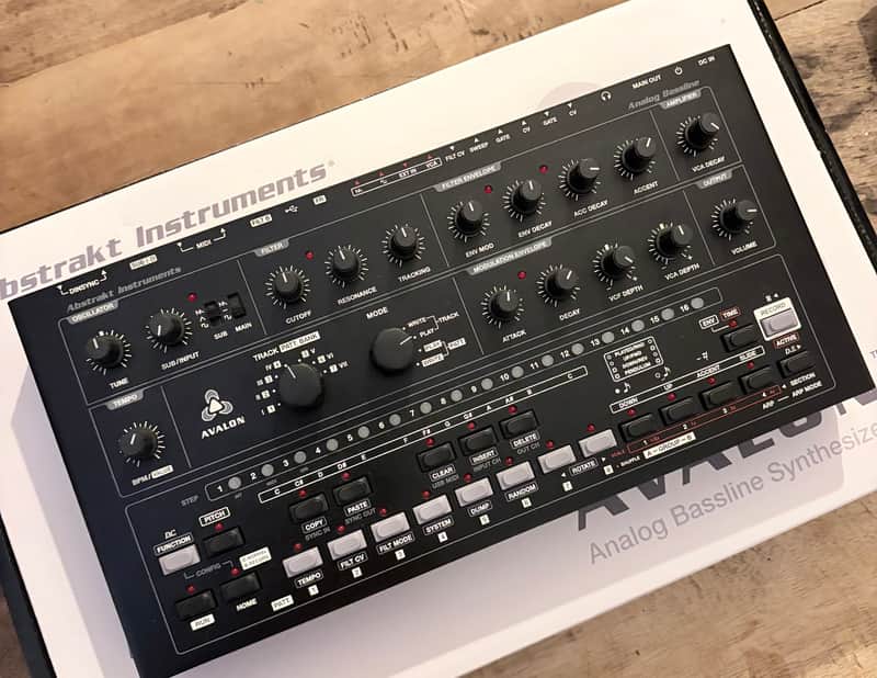 Roland TB-303 Bassline Synthesizer Module