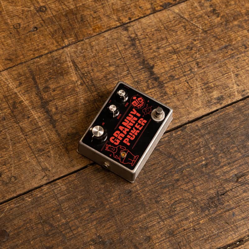 BIG JOHN Granny Puker Dirty Octaver Reverb BIG JOHN Granny Puker Dirty Octaver Reverb