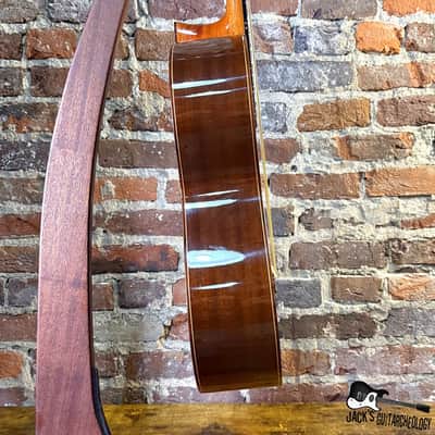 José Ramirez R1 Classical Guitar (1994 - Natural) image 8