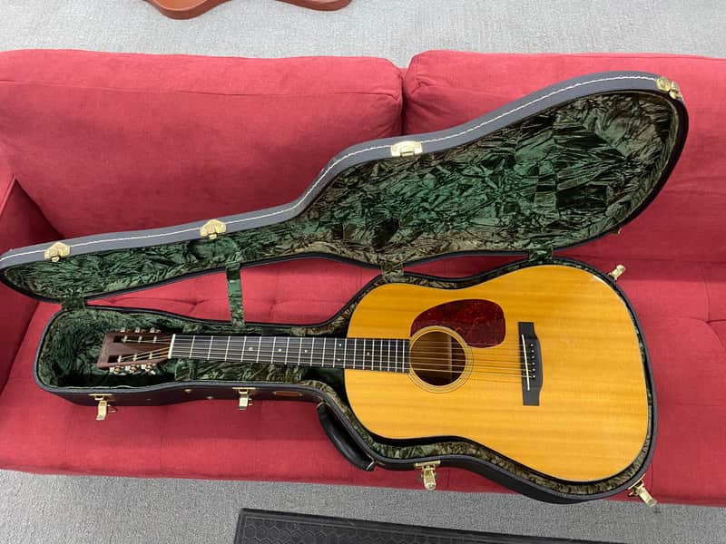 Martin D-18VMS 12-Fret Dreadnought Acoustic Guitar 1998 - Natural w/ Case image 1