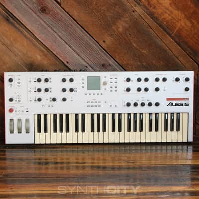 Alesis Ion 49-Key Analog Modeling Synthesizer 2000s - Silver