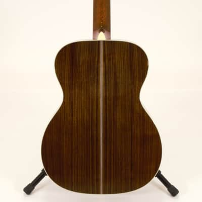 Martin Special Edition 000-28EC Eric Clapton Signature Acoustic Guitar - Sunburst Spruce Top with Rosewood Back and Sides image 3