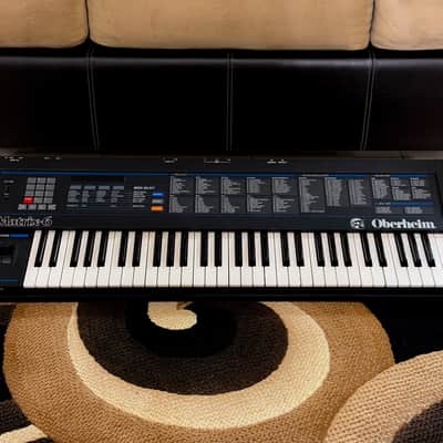 Oberheim Matrix 6 Vintage Analog Synthesizer