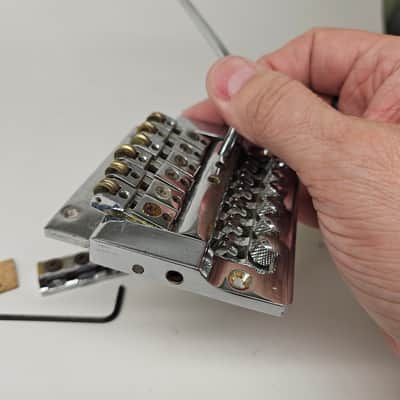 Kahler USA 2300 Tremolo bridge 1980s - Chrome -  NEAT ! image 11