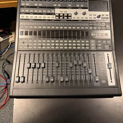 PreSonus StudioLive CS18AI 2010s - Black image 2
