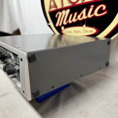 Ampeg PortaBass 250 Bass Amplifier Head with Bag image 4