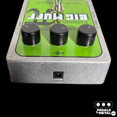 Electro-Harmonix Bass Big Muff Pi Distortion / Sustainer 2008 - Present - Green X9641 image 4