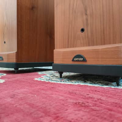 Spendor S8e Floorstanding Speakers Pair image 7