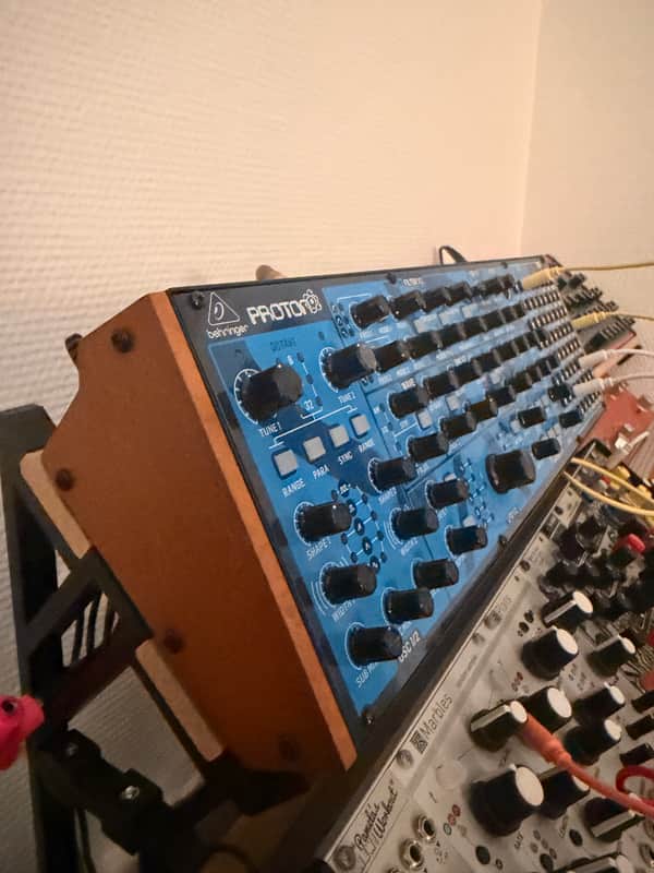 Behringer Proton - Meant image 1