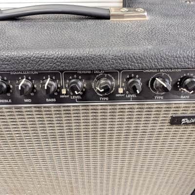 Fender PR424 Princeton Chorus DSP 2x10" 25w Guitar Amp Combo Amp (Used) image 4