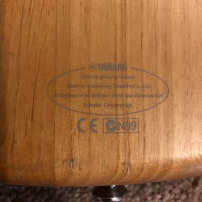 Yamaha BB405 5-String 2004 Natural image 10