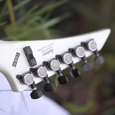 Jackson American Series Soloist™ SL3 - Platinum Pearl image 14
