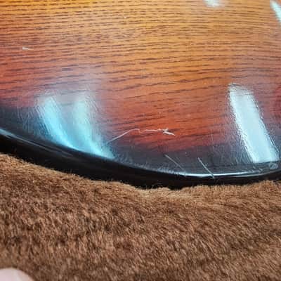 Peavey T-60 with Rosewood Fretboard 1978 - 1988 - Sunburst image 2