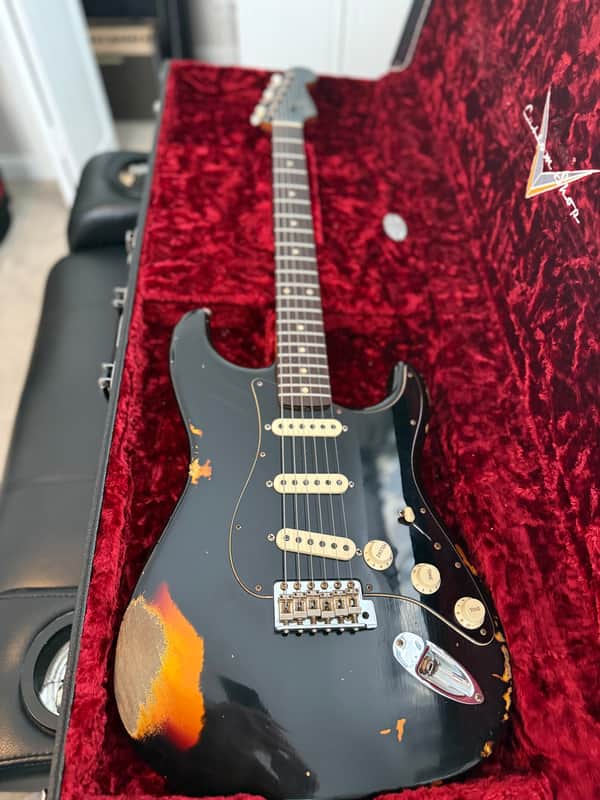 Fender Custom Shop Ltd Dual Mag II Stratocaster Relic 2020 - Black over 3-Color Sunburst image 1