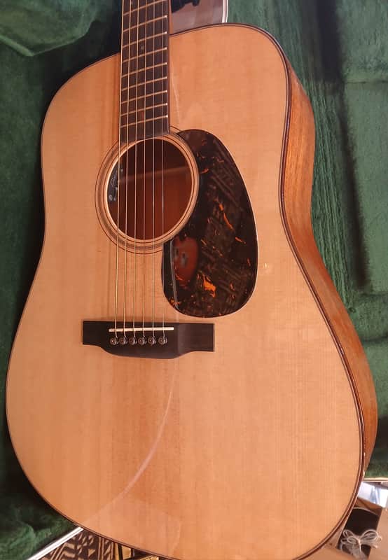 Martin D-18E Modern Deluxe 2018 - Present - Natural image 1