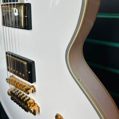 Epiphone BB King Lucille Bone White 2021 Electric Guitar image 6