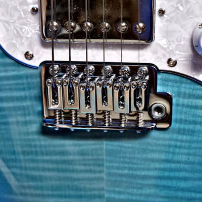 Immagine Ibanez AZ22S1F-TXB Standard - Transparent Turquoise Burst w/ Hard Case - 9